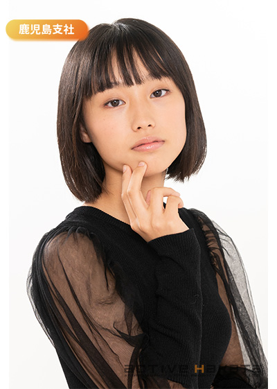 川野 川野 瑠那| 福岡の芸能プロダクション、アクティブハカタのタレント・アイドルグループ・劇団のサイト